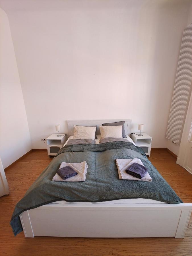 City Center 1, Cozy 2Br In The City Center! Budapest Kültér fotó