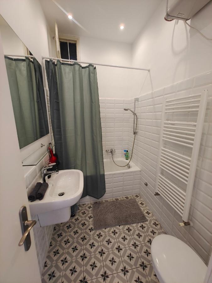City Center 1, Cozy 2Br In The City Center! Budapest Kültér fotó