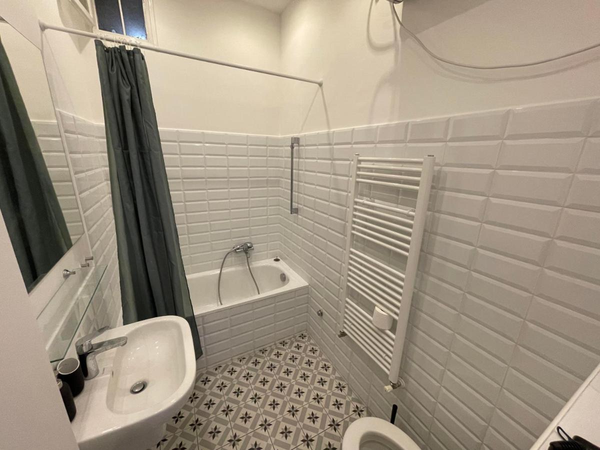 City Center 1, Cozy 2Br In The City Center! Budapest Kültér fotó